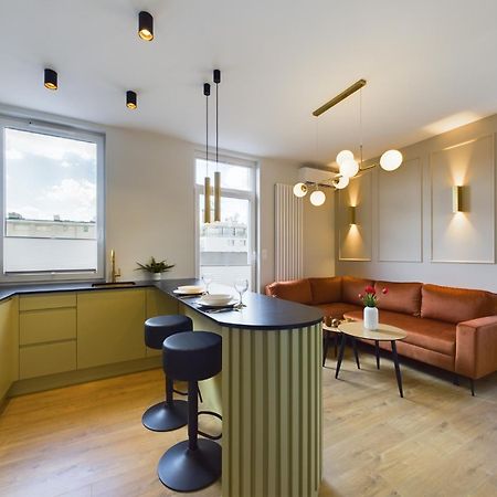 City Center Apartments Hoza By Noclegi Renters Varšava Exteriér fotografie
