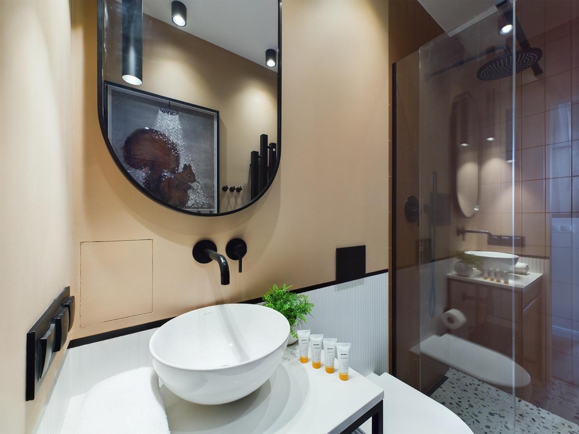 City Center Apartments Hoza By Noclegi Renters Varšava Exteriér fotografie